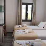 Ragousis Apartmán Páros