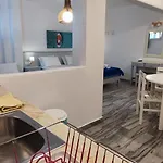 아파트 Ragousis *