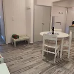 Ragousis Páros