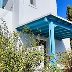 Ragousis Apartmán Páros
