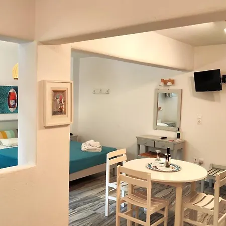 Ragousis * Parikia (Paros)