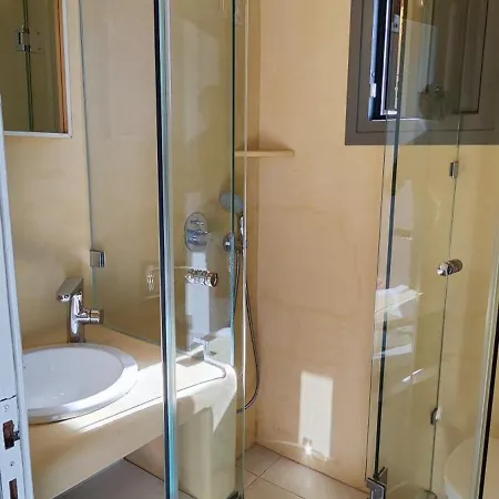 Ragousis Apartment Parikia (Paros)