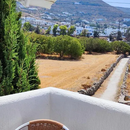 Ragousis Parikia (Paros)