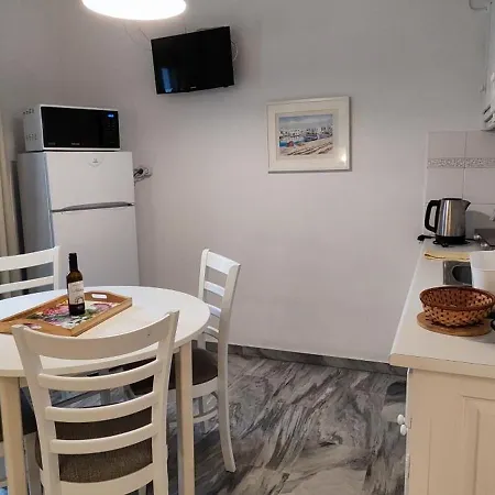Apartment Ragousis *