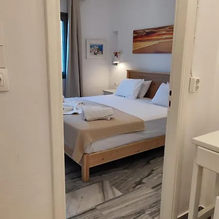 Ragousis Appartement Páros