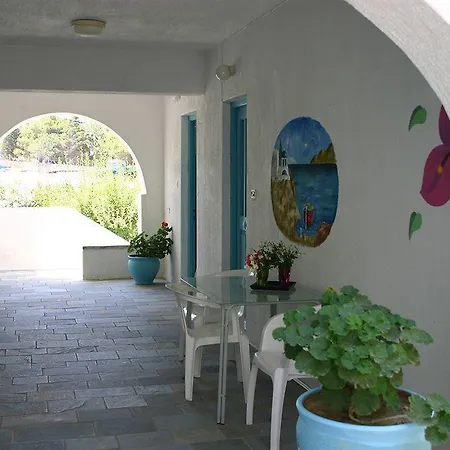 Ragousis Apartment *