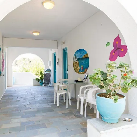 Ragousis Apartment *