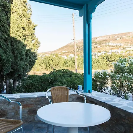 Ragousis * Parikia (Paros)