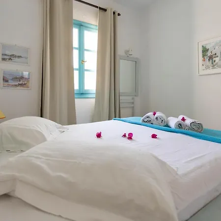 Ragousis * Parikia (Paros)