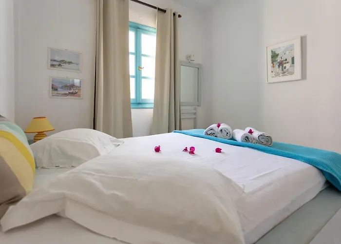 Ragousis * Parikia (Paros)